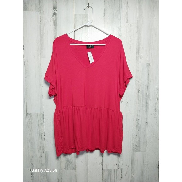 Lane Bryant 18/20 Red Short Sleeve Peplum Top NWT - Picture 1 of 8